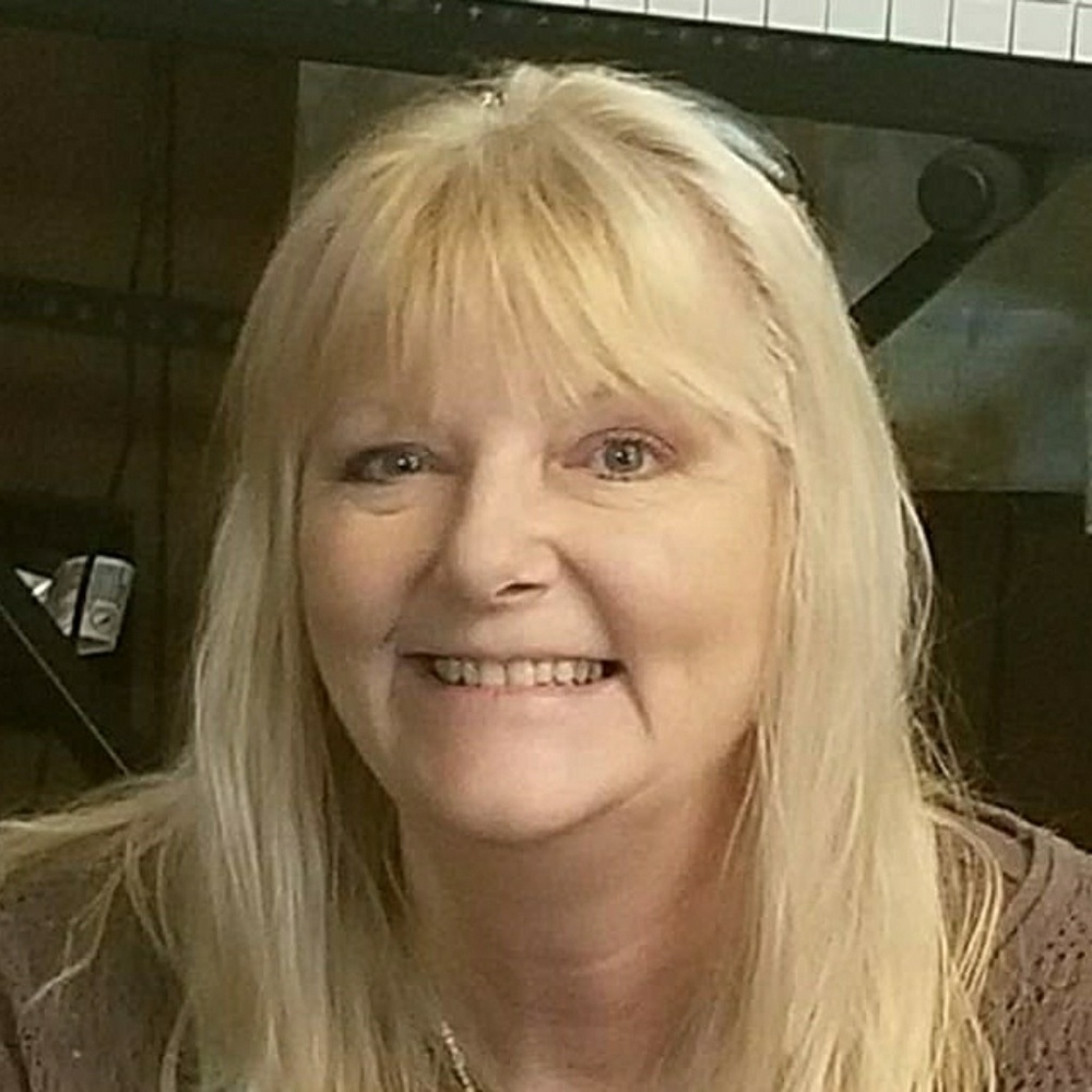 Meet your Posher, Cindy